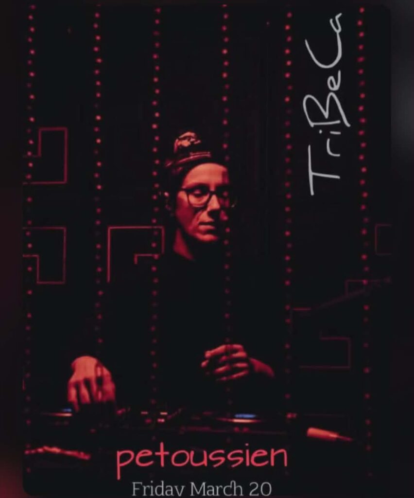 Αφίσα εκδήλωσης στο Tribeca στις 20 Μαρτίου 2026 με την Dj Petoussien.