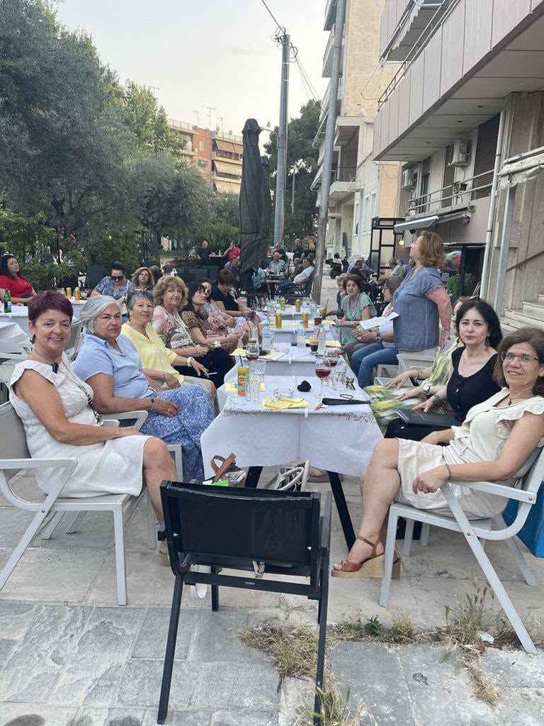 Μέλη ένωσης γυναικών Ελλάδος, παράρτημα Αιγίου.